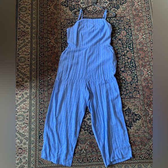 *Brand New* Old Navy Cropped Jumpsuit - Blue & white- - Picture 6 of 6